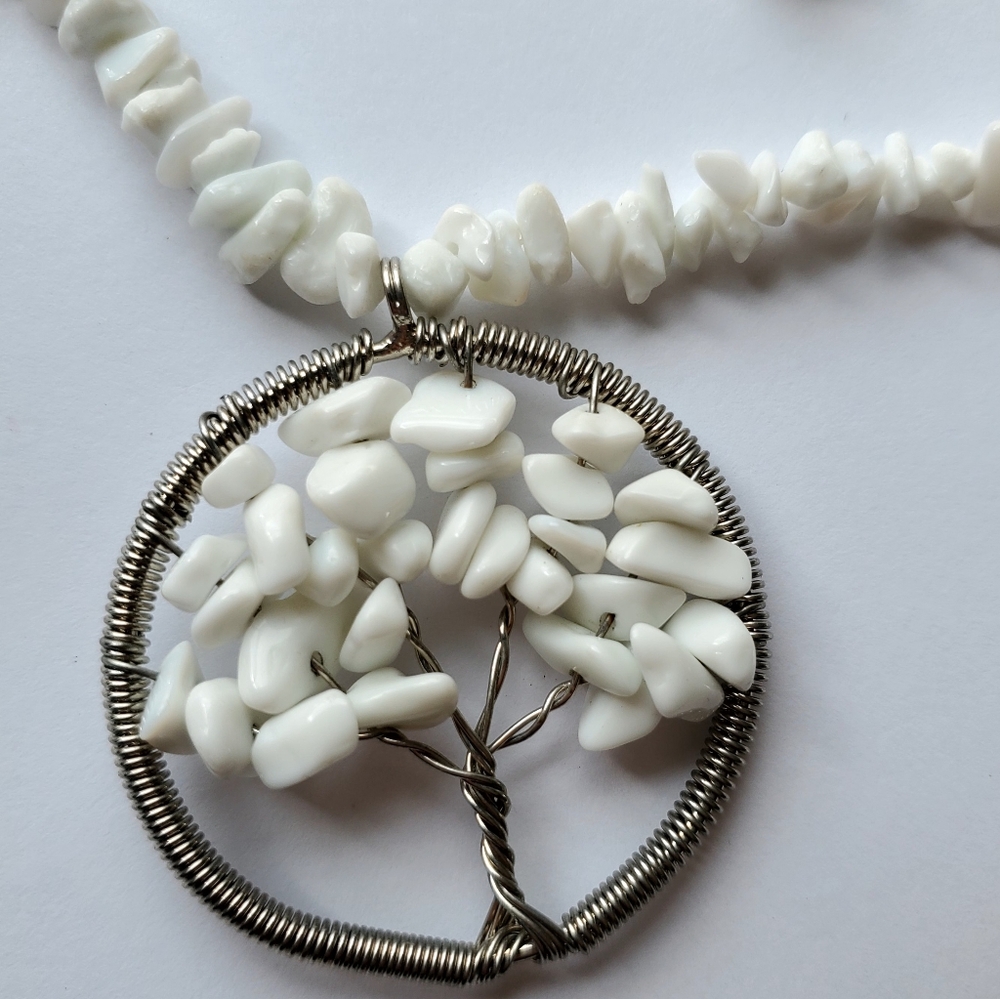 Women's Tree Of‎ Life White Jade Gemstones Necklace Wire Wrapped